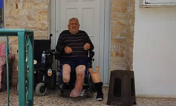 Έξωση 81χρονου Χαλκιδική: Κοιμάται στη βεράντα του εδώ και 15 μέρες αφού έχασε το σπίτι σε πλειστηριασμό