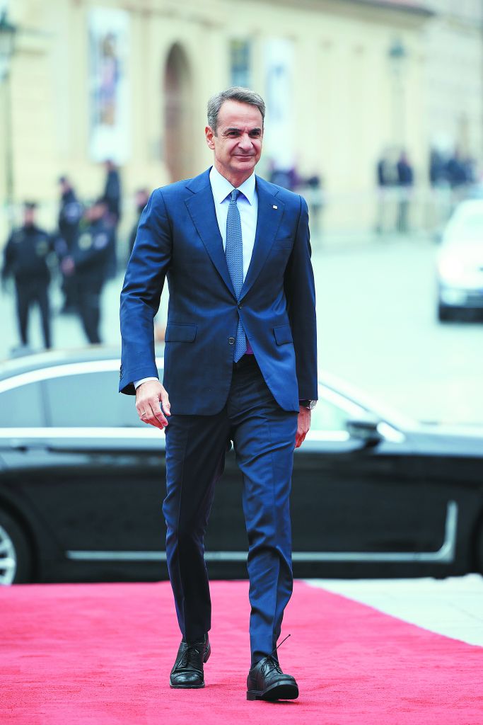 Επίθεση διαρκείας στο «ΠΑΣΟΚ του Ανδρουλάκη»