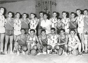 Μια ομάδα, ιστορία ολόκληρη