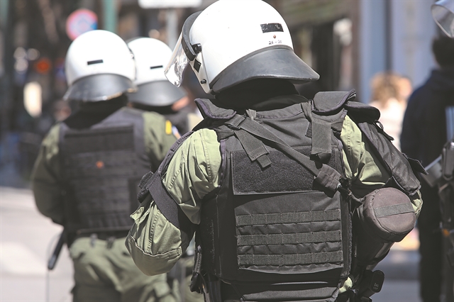 Αστυνομικοί: «Σπαρτιάτες» από 10% έως 20%