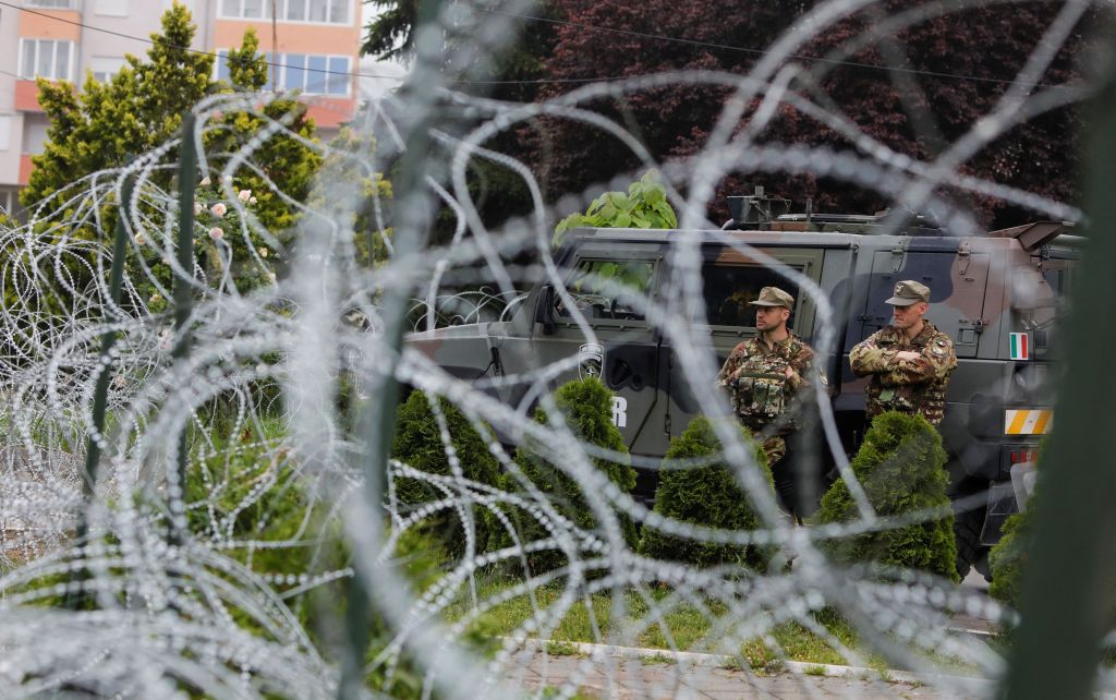 Το ΝΑΤΟ έτοιμο να αναπτύξει περισσότερες δυνάμεις στο Κόσοβο | tanea.gr