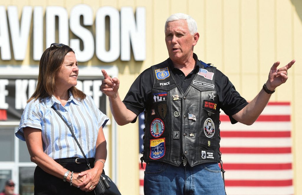 Και επίσημα υποψήφιος πρόεδρος των ΗΠΑ ο Μάικ Πενς