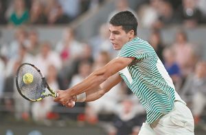 Επεσε στο παιδί-θαύμα