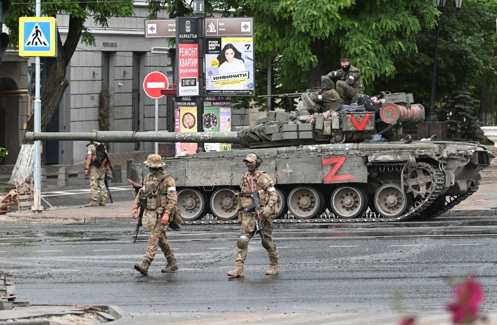 Ρωσία: «Πραξικόπημα» από Πριγκόζιν – Στρατιωτικά οχήματα στους δρόμους βγάζει ο Πούτιν