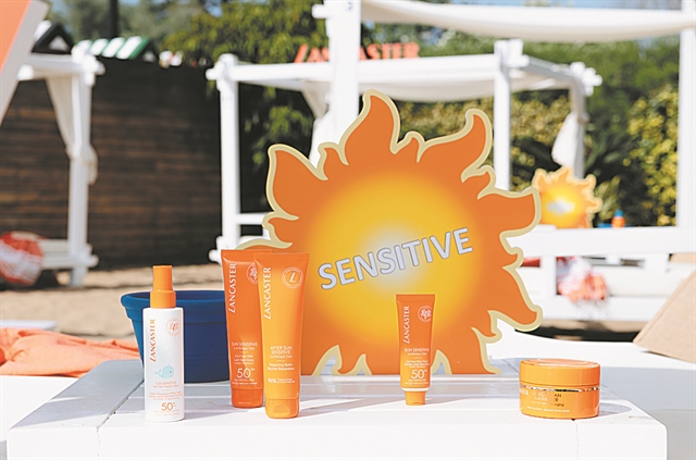 Η νέα Chanel σαγηνεύει στον ήλιο…