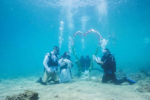 Ορκοι αιώνιας αγάπης στον βυθό της Αλοννήσου