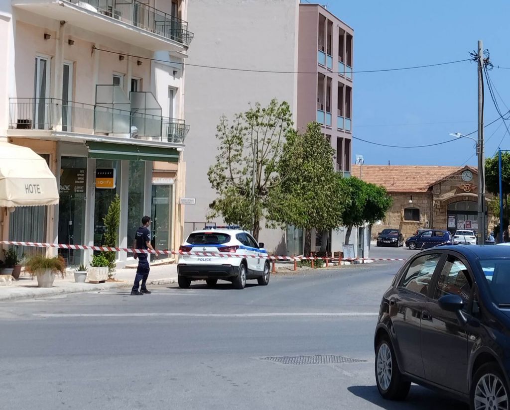 Συναγερμός στην Κυπαρισσία: Βρέθηκαν χειροβομβίδες σε παλιό ξενοδοχείο