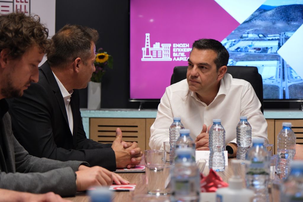 Στη ΒΙ.ΠΕ. Λάρισας ο Τσίπρας – «Νέο παραγωγικό μοντέλο για να συγκλίνουμε με την Ευρώπη»