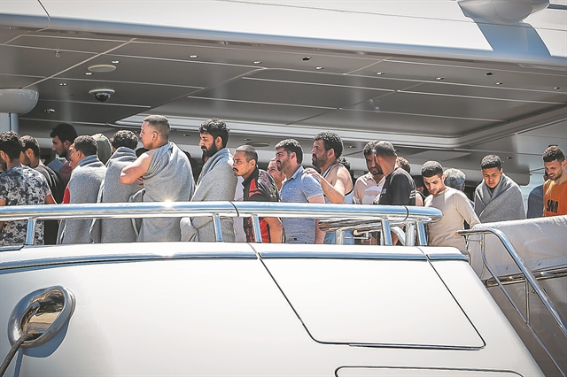 Στο όνομα του ανθρωπισμού