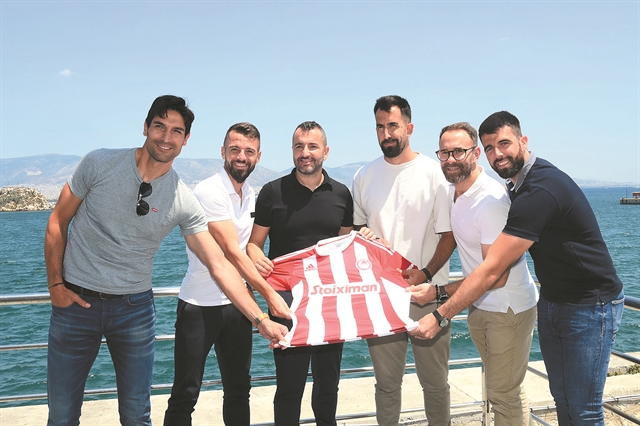 Το μήνυμα Μαρτίνεθ και οι «νέοι-παλιοί»