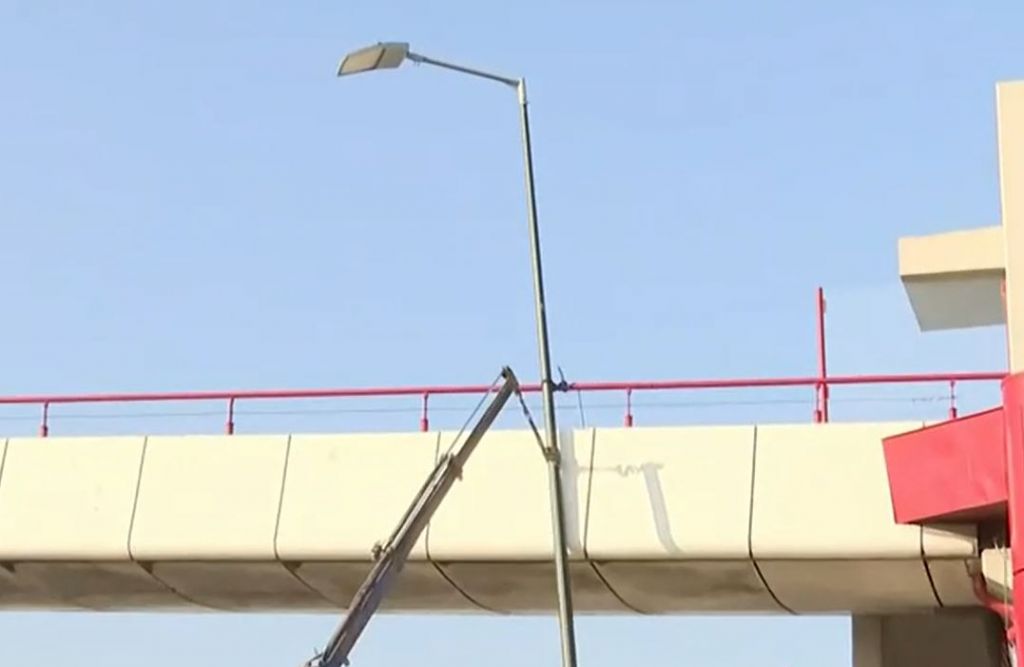 Λεωφόρος Κηφισού: Οχημα «καρφώθηκε» σε κολόνα