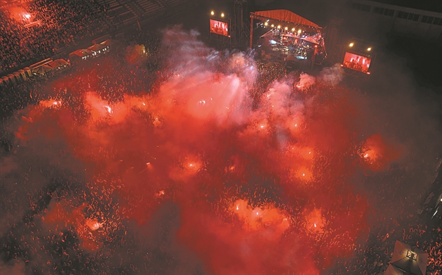 25.000 κόσμου για τον Θ. Παπακωνσταντίνου στη Ριζούπολη