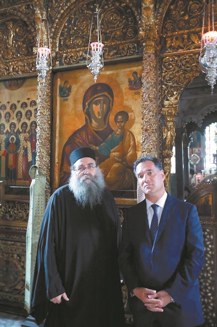 «Το Αγιον Ορος πρέπει να μείνει μακριά από πολιτικά παιχνίδια»