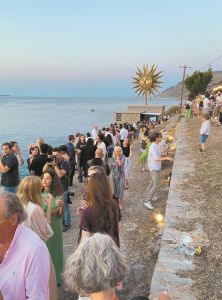 Ουτοπικά όνειρα και παράνοια στην Υδρα