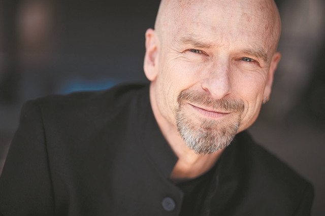 «Η τεχνολογία και η παράδοση δεν είναι αντίπαλες»