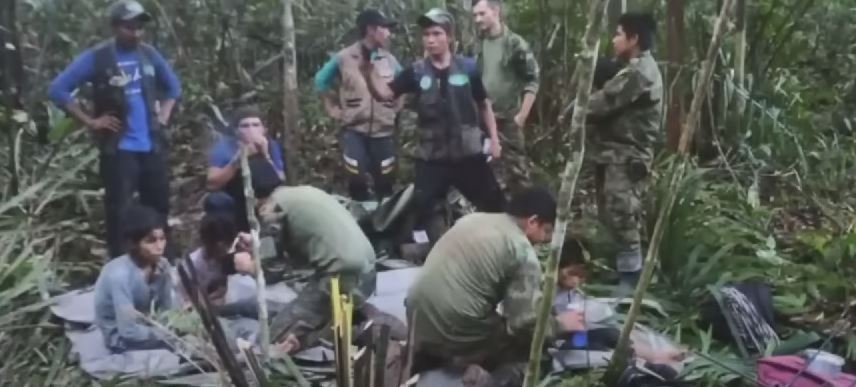 Η μητέρα των παιδιών που διασώθηκαν από τη ζούγκλα της Κολομβίας ήταν ζωντανή για τέσσερις ημέρες