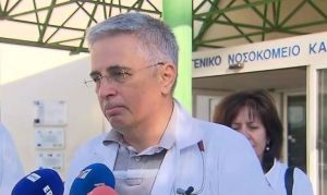 Ναυάγιο στην Πύλο: Δακρυσμένος γιατρός περιγράφει πώς έδωσε το κινητό του σε επιζώντα για να μιλήσει με τους δικούς του