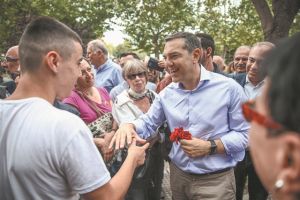 Ποιος μιλάει για φοροδιαφυγή;