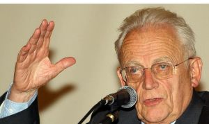 Αλέν Τουρέν: Εφυγε από τη ζωή ο Γάλλος κοινωνιολόγος και ιστορικός