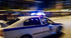 Παραλίγο ένοπλη συμπλοκή έξω από γνωστό εμπορικό κέντρο στην Πανεπιστημίου – Αγρια καταδίωξη