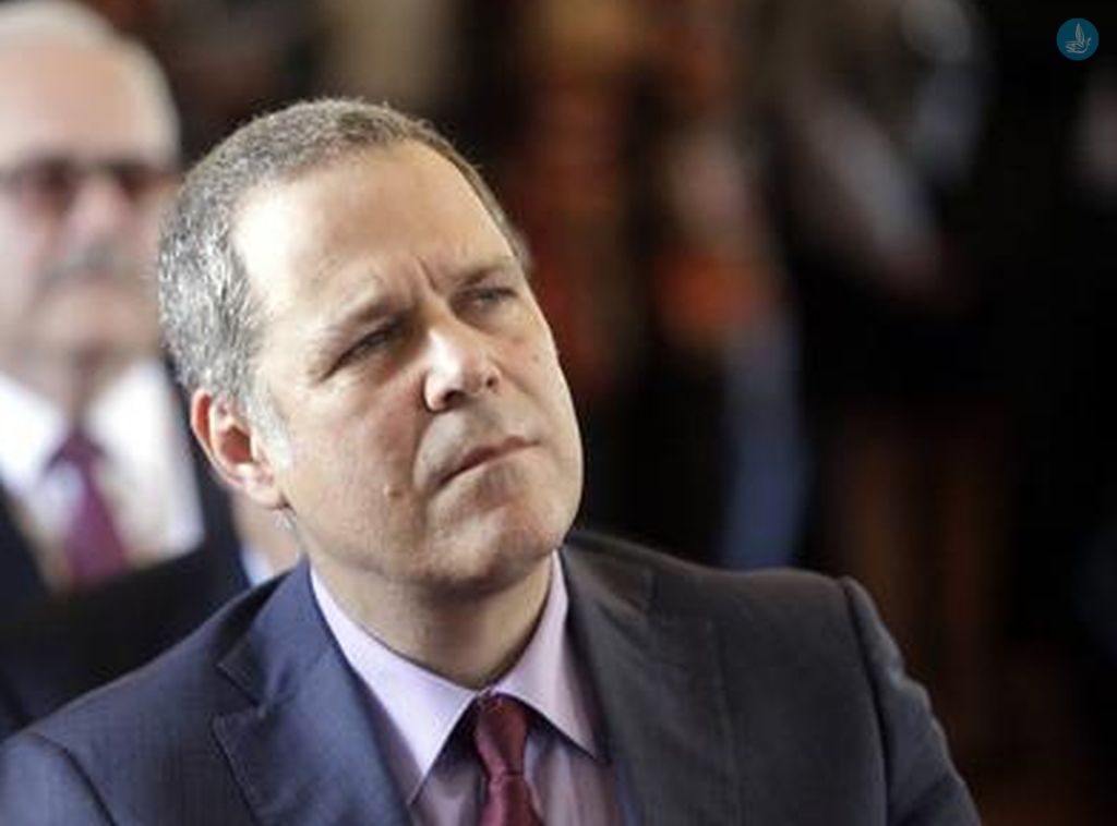 Σάλος με τα σεξιστικά σχόλια του Τζήμερου για τις… άτεκνες κι αστεφάνωτες υπουργούς