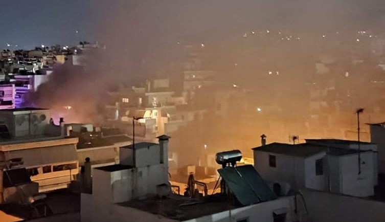 Παρανάλωμα του πυρός έγινε μονοκατοικία στον Βύρωνα | tanea.gr
