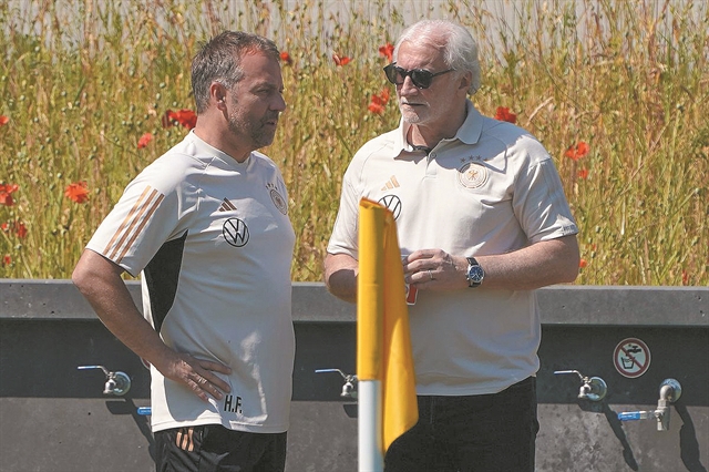 Ο Φέλερ και η αλλαγή… στόχων