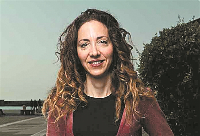 Γνωρίζοντας τόσο λίγο όσο τίποτα