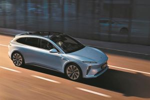 NIO: ΒΑΖΕΙ ΣΤΟΧΟ ΤΗΝ ΤESLA