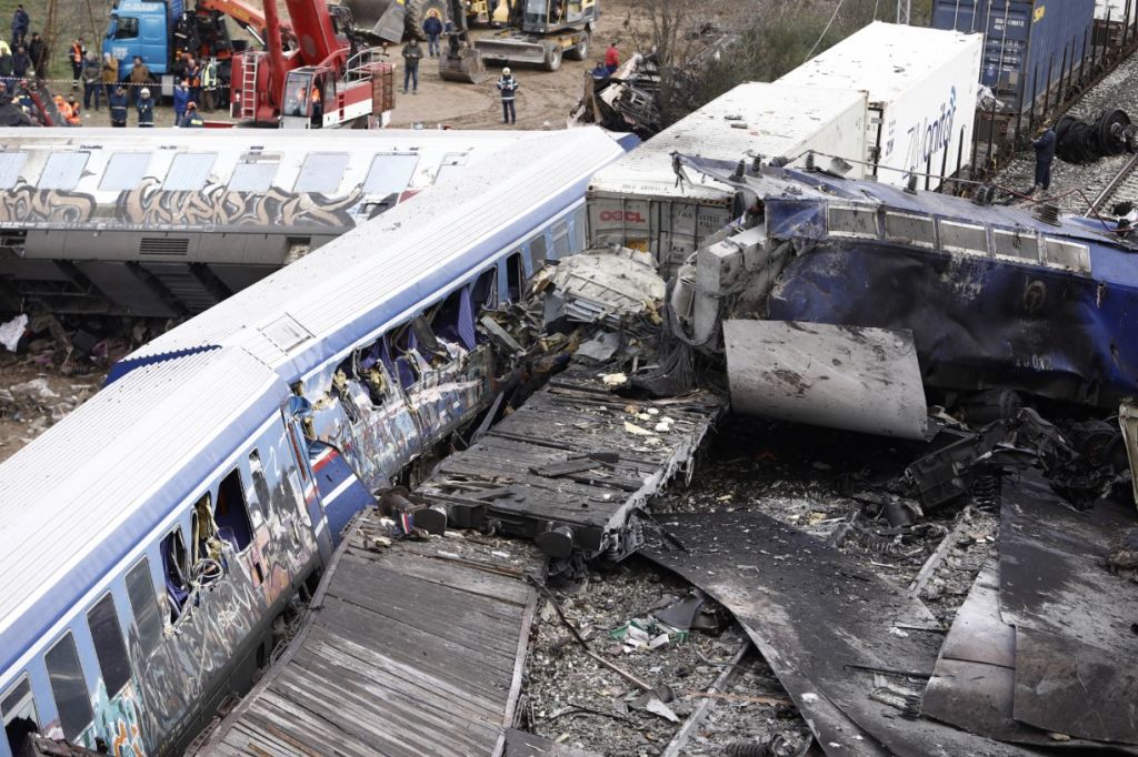 Τέμπη: Στον ανακριτή Λάρισας ο πρώην γενικός διευθυντής της Διεύθυνσης Δικτύων του ΟΣΕ
