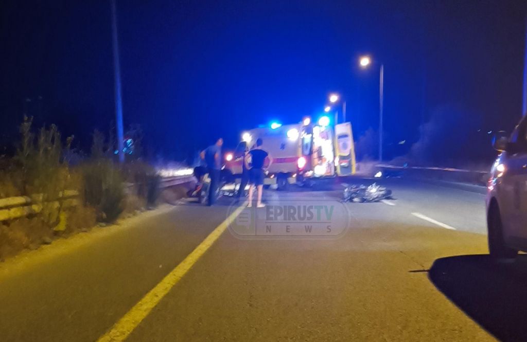 Ιωάννινα: Σοβαρό τροχαίο με μοτοσικλέτες – Μάχη για τη ζωή της δίνει 22χρονη
