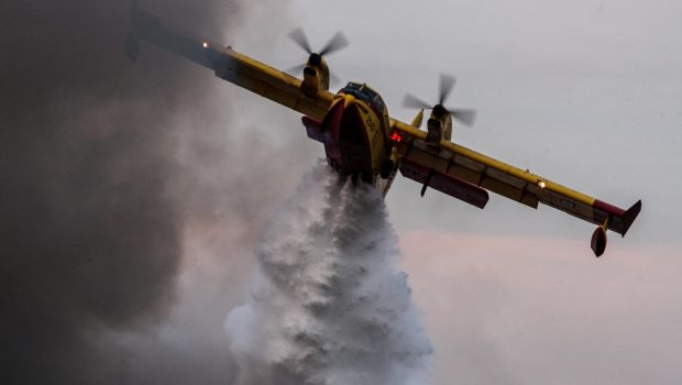 Φωτιές σε όλη την Ελλάδα – Νέα μέτωπα σε Ηλεία, Μεσσηνία και Λέσβο