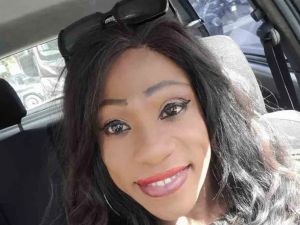 Τι έδειξε η ιατροδικαστική για την τρανς Κουβανή που σκότωσαν σπίτι της