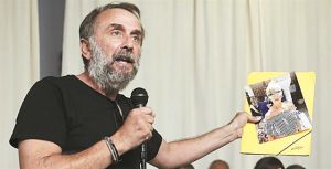 «Ηρθαμε για διακοπές και γύρισα στην πατρίδα μου με δύο φέρετρα»