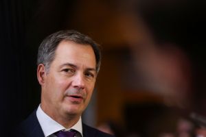 Συνελήφθη o άνδρας που απειλούσε να σκοτώσει τον Βέλγο πρωθυπουργό