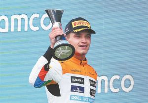 Η ανοδική πορεία του Νόρις φέρνει τα πάνω κάτω