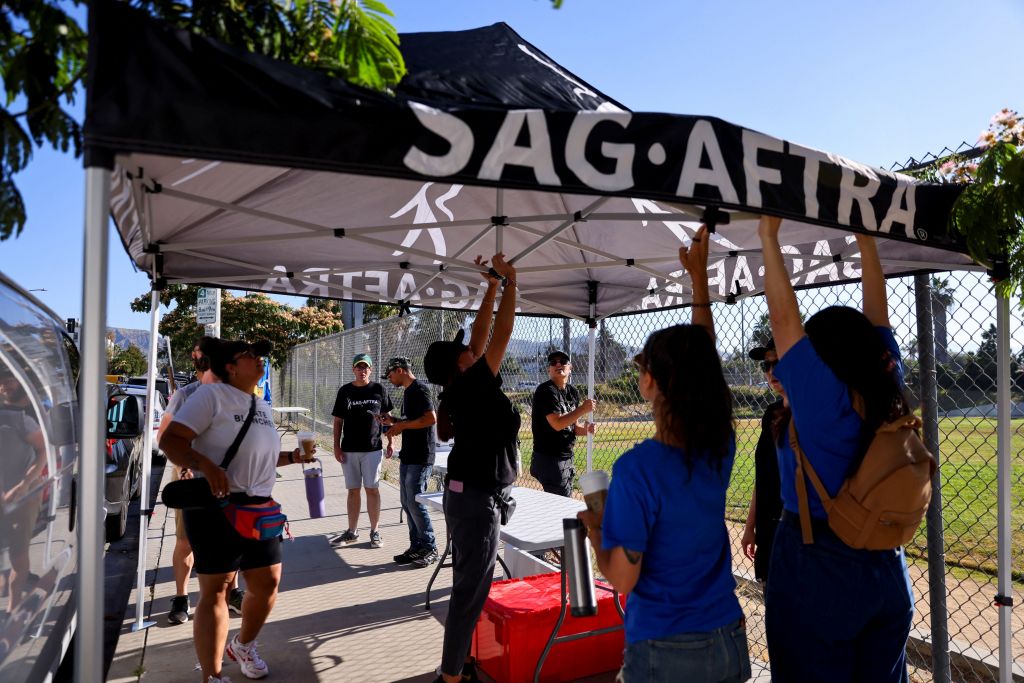 Αντιδράσεις για τη συνέχεια των γυρισμάτων του House Of The Dragon εν μέσω απεργίας