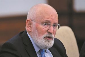 Τίμερμανς για πρωθυπουργός στην Ολλανδία