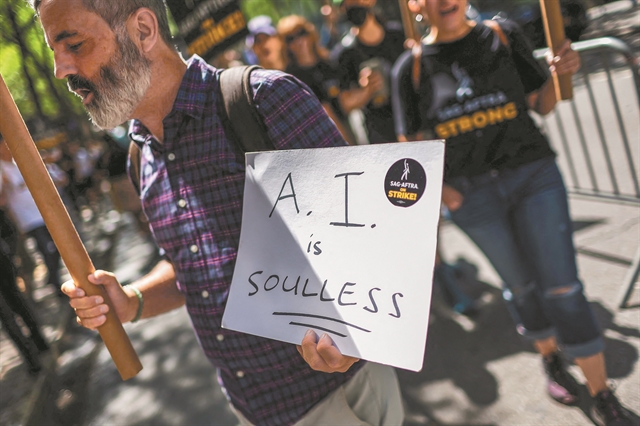 Ο «πόλεμος» των ηθοποιών με την τεχνητή νοημοσύνη