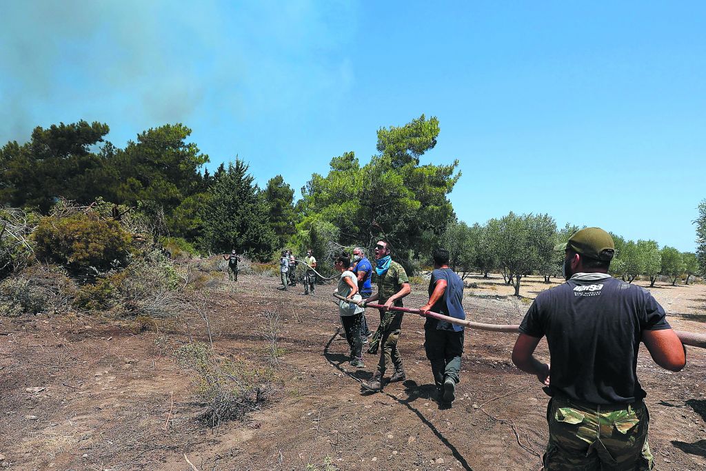 Le modèle français efficace de lutte contre les incendies de forêt