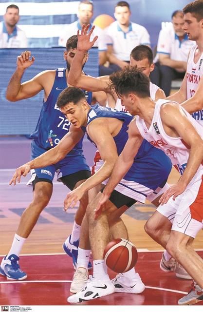 Γεμίζει το οπλοστάσιο