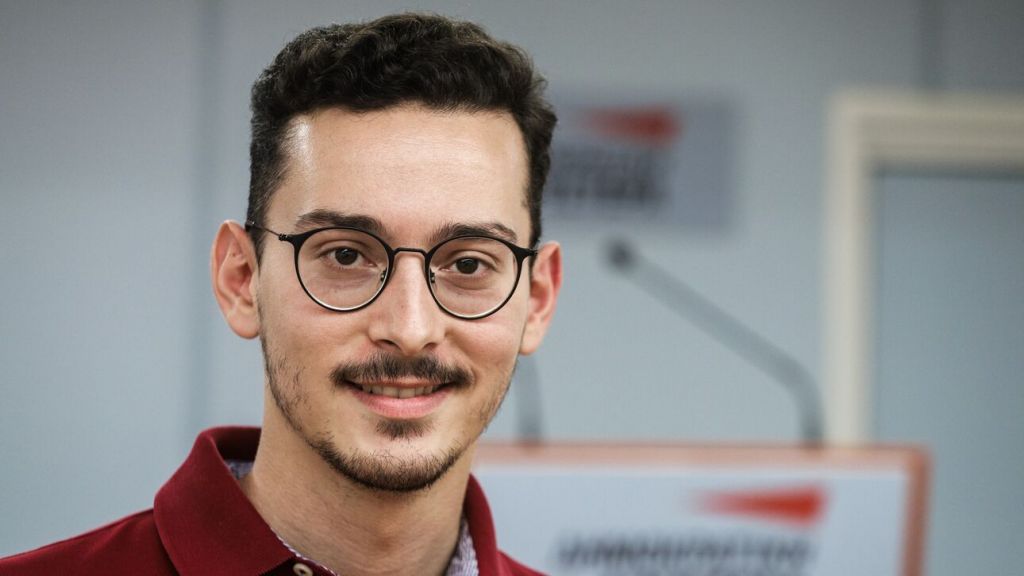 Ο Στέργιος Καλπάκης είναι ο νέος εκπρόσωπος Τύπου του ΣΥΡΙΖΑ