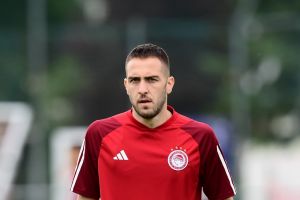 Αρχηγός του Ολυμπιακού ο Φορτούνης, με απόφαση Μαρτίνεθ, Κορδόν, παικτών