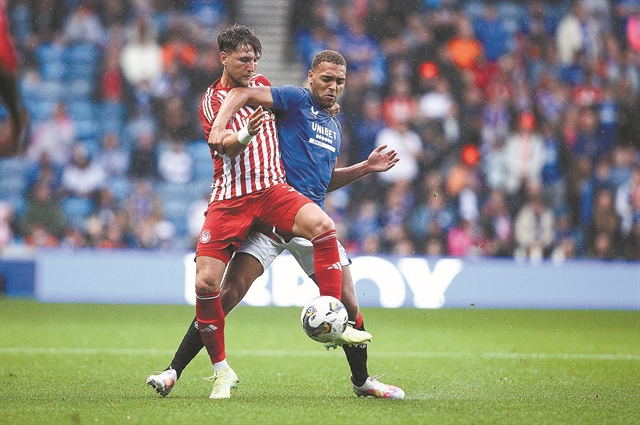 O επίμονος Μαρτίνεθ, τα κέρδη εσωτερικού και η… έκπληξη