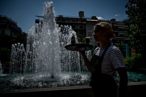 Ποιοι πρέπει να προσέξουν περισσότερο τις μέρες του καύσωνα