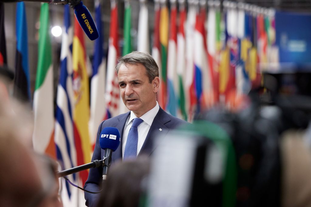 Μητσοτάκης: «Δίνουμε καθημερινά μάχη στη θάλασσα ενάντια στους διακινητές»