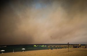 Επικοινωνία Φάμελλου με Κικίλια – Στήριξη ΣΥΡΙΖΑ σε όσους επιχειρούν στα πύρινα μέτωπα