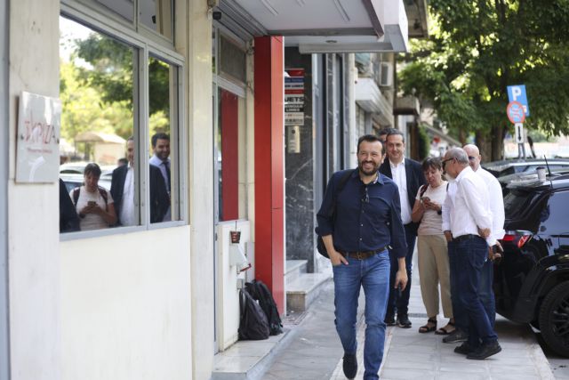 Παππάς κατά του οικονομικού επιτελείου του ΣΥΡΙΖΑ: Πρέπει να αναγνωρίσουμε ότι πληγώσαμε τη μεσαία τάξη