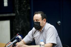 Μαγιορκίνης για στρεπτόκοκκο: «Δεν είναι μικρόβιο που έρχεται και φεύγει»