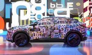 To νέο ηλεκτρικό Peugeot e-3008 δίνει ραντεβού τον Σεπτέμβρη